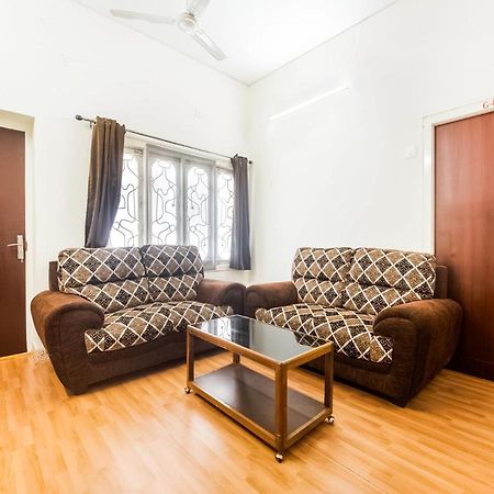 Oyo 76129 Rk Inn Guntūr Zewnętrze zdjęcie