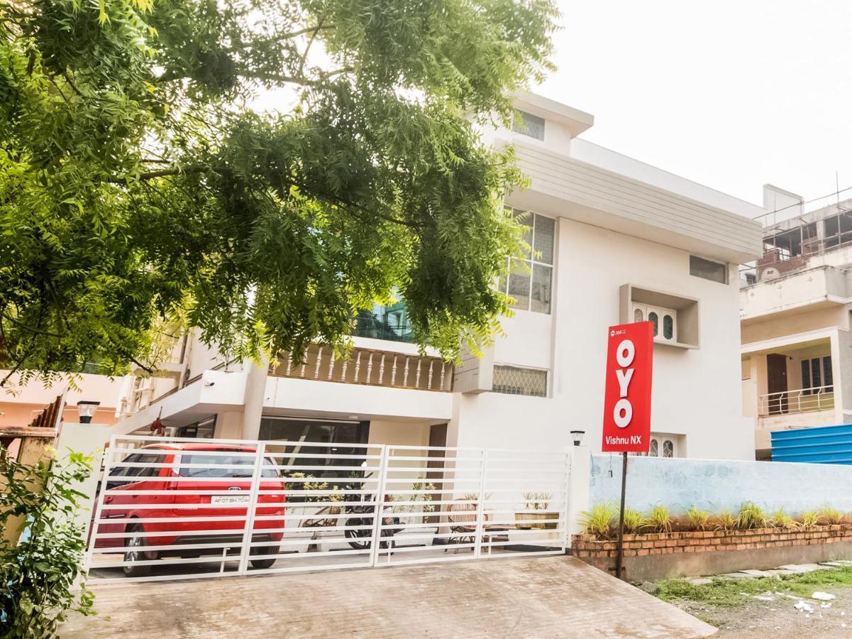 Oyo 76129 Rk Inn Guntūr Zewnętrze zdjęcie